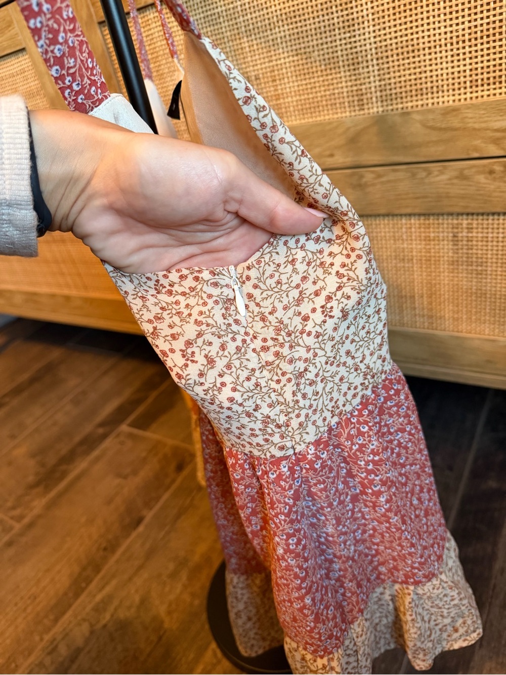 Paper Crane Two-Tone Floral Tiered Camisole in Rust and Cream - Picture 5 of 5